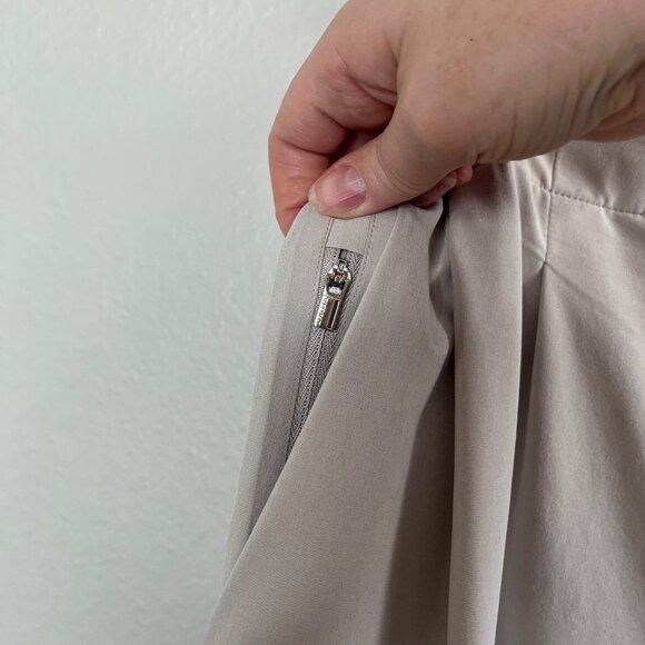 Athleta Skyline Pant II Ivory Belted Athleisure Travel Trousers Size 14 - Picture 6 of 14